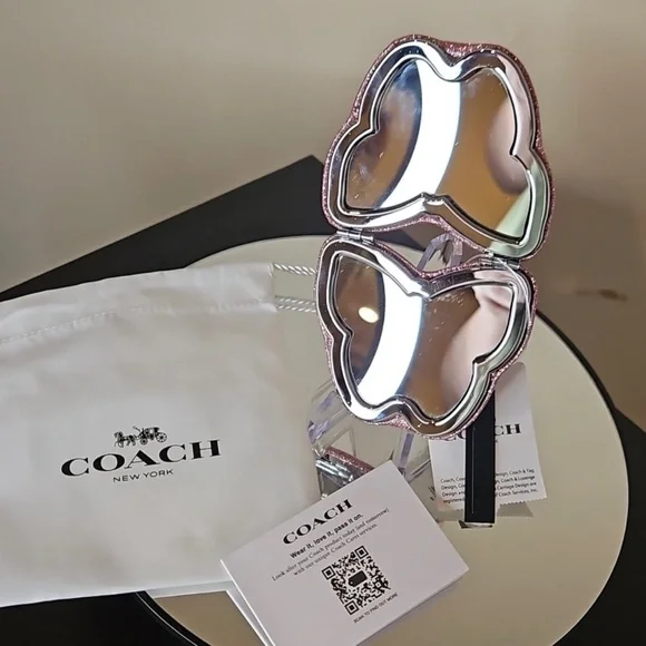 Coach Glitter Butterfly Compact Mirror - Picture 4 of 7